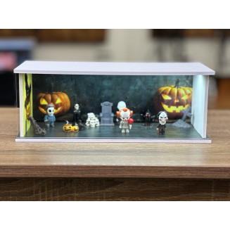 Halloween 1 + Karakterek dioráma, LED világítással