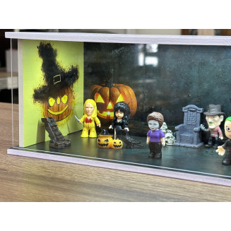 Halloween 2 + Karakterek dioráma, LED világítással