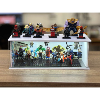 Marvel téma 2 + Karakterek dioráma, saját fényképpel